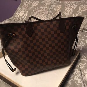 Louis Vuitton Neverfull MM